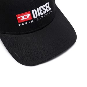 דיזל כובע מצחיה שחור לוגו  רקום בחזית DIESEL CAP