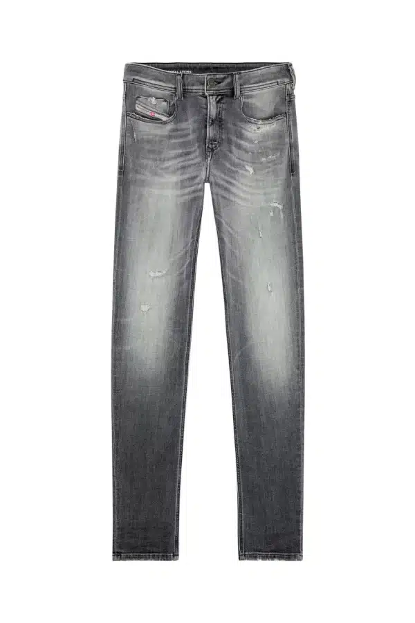 ⁦DIESEL SLEENKER 1979 JEANS - גינס דיזל סלינקר בצבע אפור⁩ – תמונה ⁦5⁩