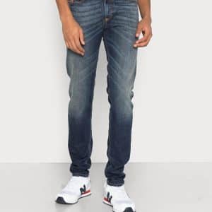 DIESEL SLEENKER JEANS -  גינס דיזל סלינקר