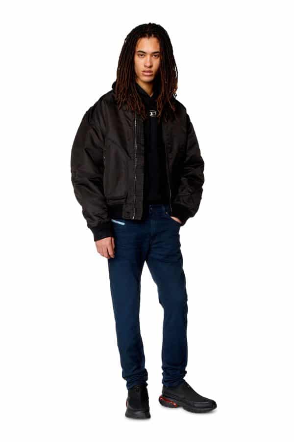 ⁦DIESEL SLEENKER 1979 JEANS - גינס דיזל סלינקר - כחול חלק⁩ – תמונה ⁦2⁩