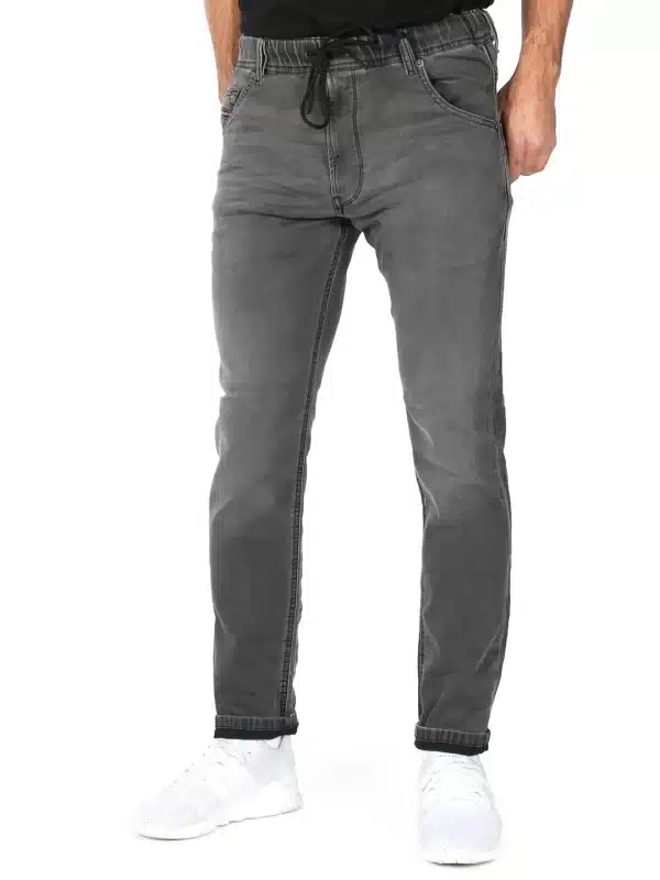 ⁦Diesel - Tapered JoggJeans - Krooley - מכנס ג׳וג דיזל אפור כהה⁩ – תמונה ⁦4⁩