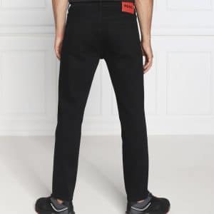 HUGO BOSS JEANS 634 TAPERED FIT - מכנס גינס שחור הוגו