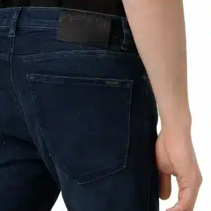 HUGO BOSS JEANS -  מכנס גינס הוגו בוס בצבע כחול משופשף עדין