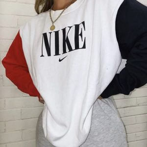 פוטר נייקי נשים NIKE Sweatshirt | לבן