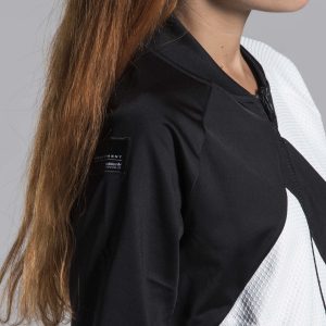 ADIDAS EQT TT ג'קט נשים אדידס | שחור ולבן